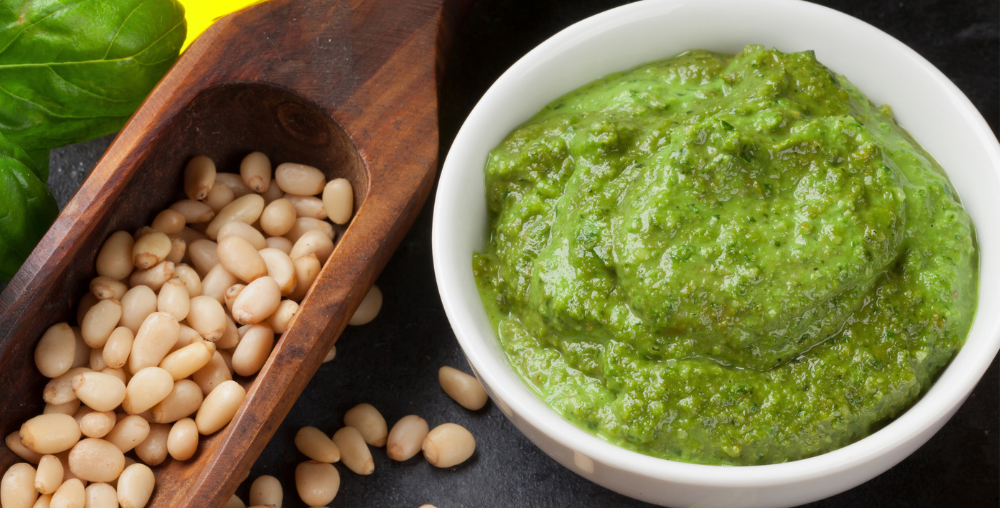 Pesto Sauce Recipe by The Mediocre Cook